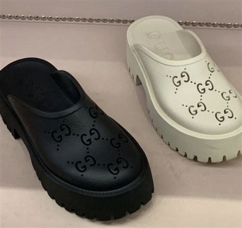 gucci platform crocs